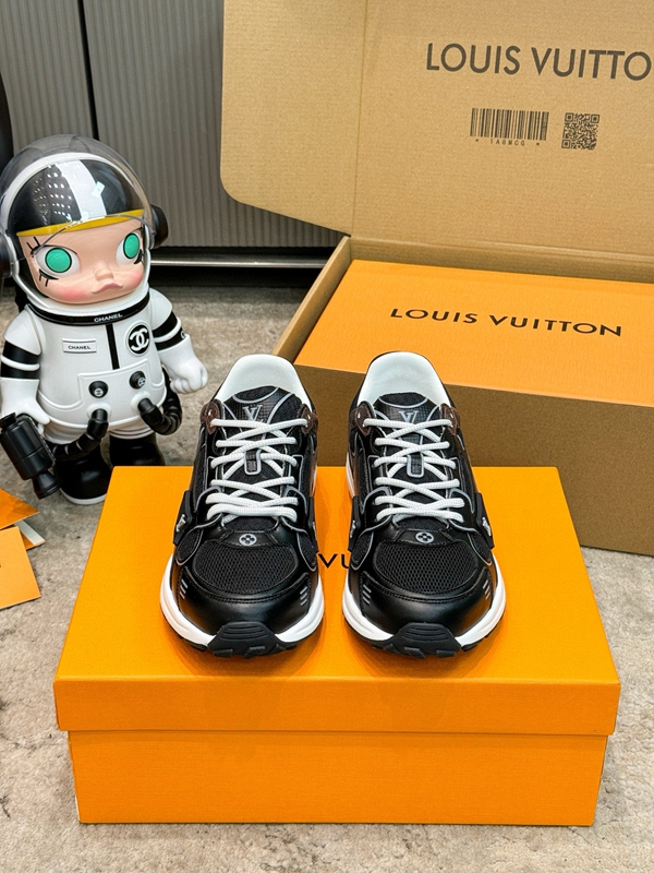 ルイヴィトン靴着用イメージ